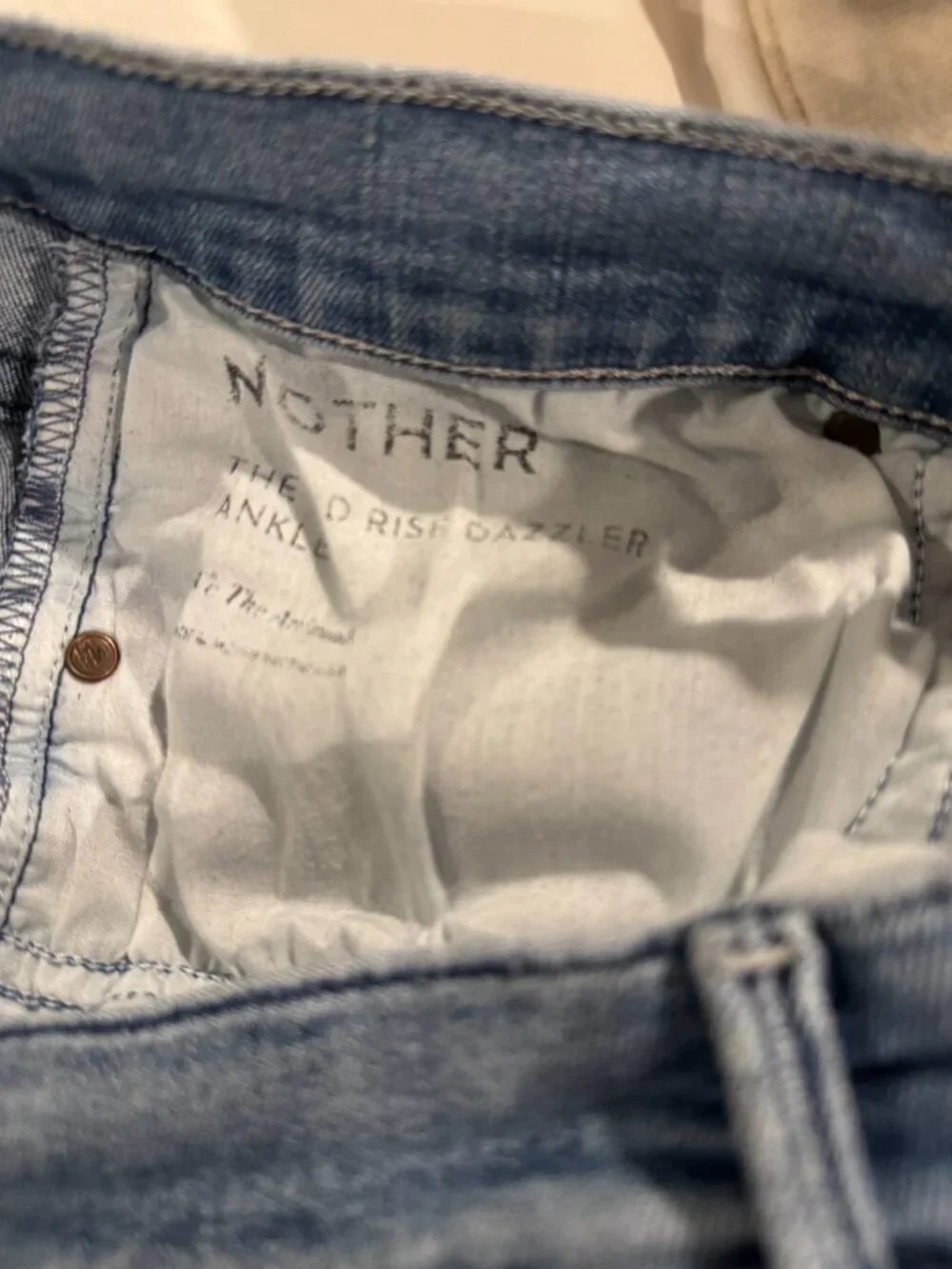 MOTHER Jeans, 3 pair of well worn, distressed jeans - Picture 3 of 15